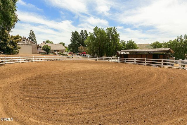 2735 Los Pinos Circle, Camarillo, CA 93012