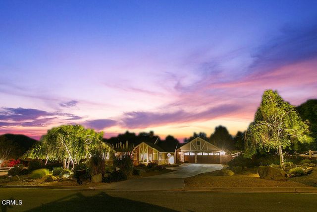 2735 Los Pinos Circle, Camarillo, CA 93012