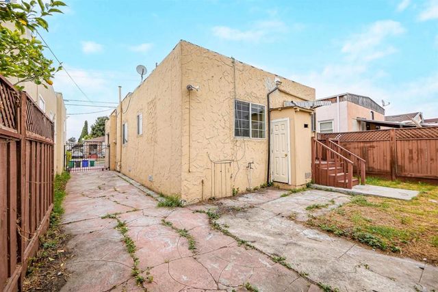 2206 66Th Ave, Oakland, CA 94605