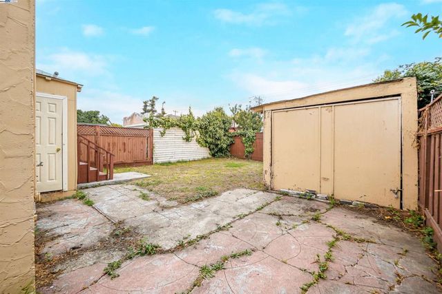 2206 66Th Ave, Oakland, CA 94605
