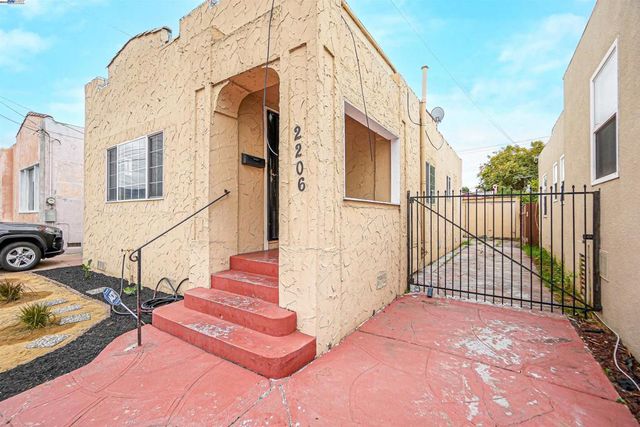 2206 66Th Ave, Oakland, CA 94605