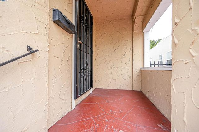 2206 66Th Ave, Oakland, CA 94605