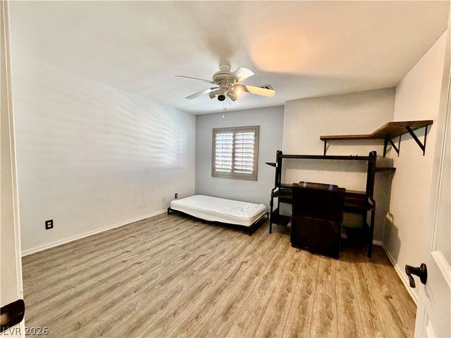 6685 Burbage Avenue, Las Vegas, NV 89139