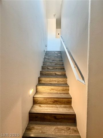 6685 Burbage Avenue, Las Vegas, NV 89139