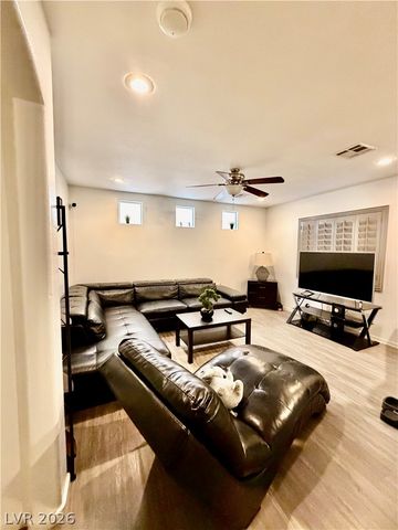 6685 Burbage Avenue, Las Vegas, NV 89139