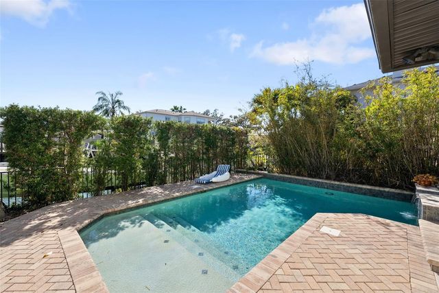 4926 W MELROSE AVENUE N, Tampa, FL 33629