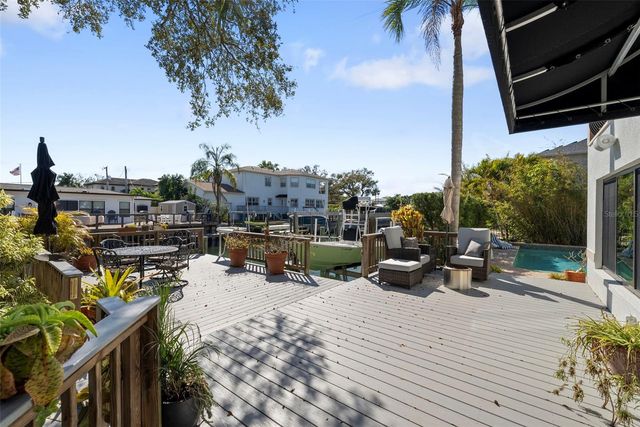 4926 W MELROSE AVENUE N, Tampa, FL 33629