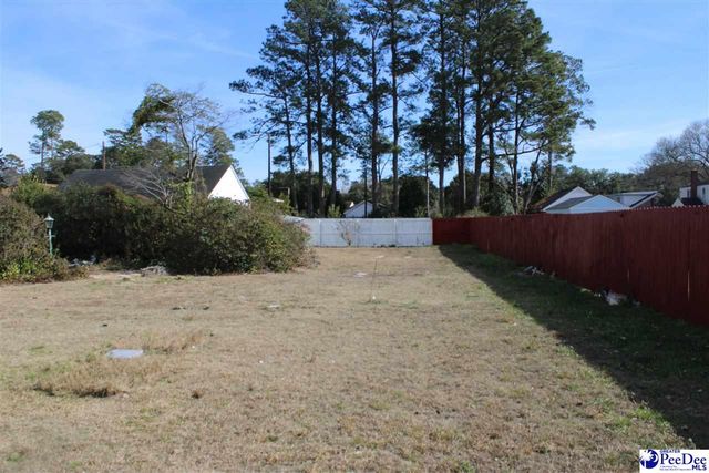 609 E Main St., Lake City, SC 29560