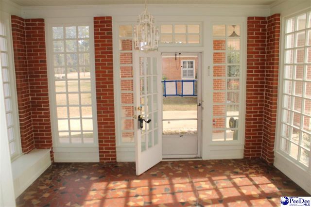 609 E Main St., Lake City, SC 29560