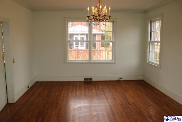 609 E Main St., Lake City, SC 29560