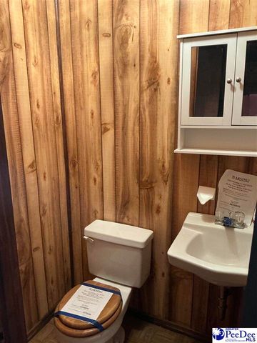 609 E Main St., Lake City, SC 29560