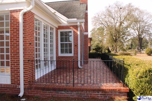 609 E Main St., Lake City, SC 29560