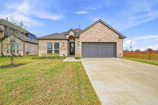 2060 Valencia Drive, Little Elm, TX 75068