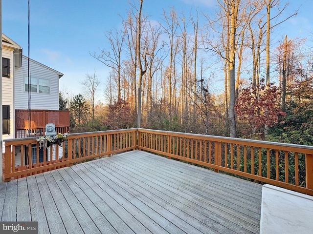 12652 HERON RIDGE DR, Fairfax, VA 22030