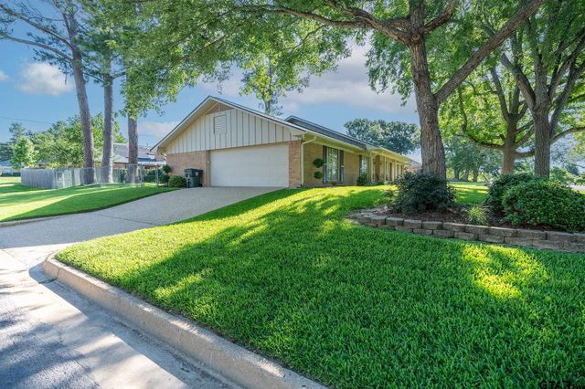 902 Joel Drive, Tyler, TX 75703