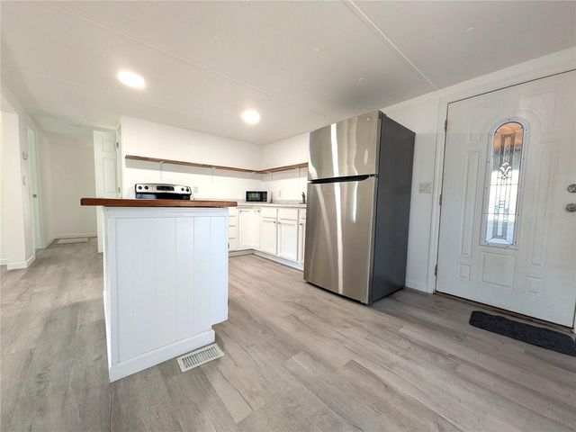 1829 N CROFT AVENUE, Inverness, FL 34453