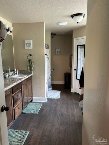 2661 Piddlin Ln, Jay, FL 32565