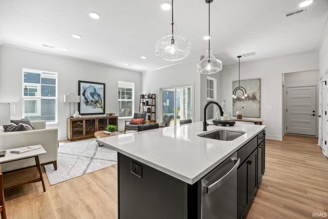 124 Parkerwood Lane, West Lafayette, IN 47906