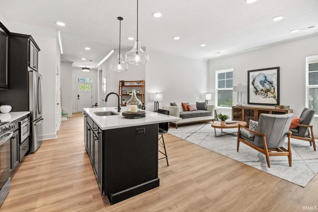 124 Parkerwood Lane, West Lafayette, IN 47906