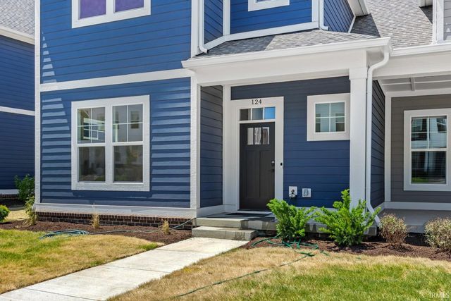 124 Parkerwood Lane, West Lafayette, IN 47906