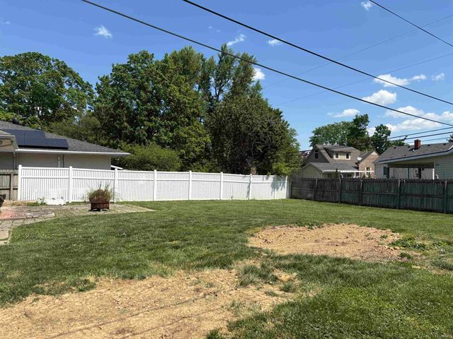 212 S Alvord Boulevard, Evansville, IN 47714