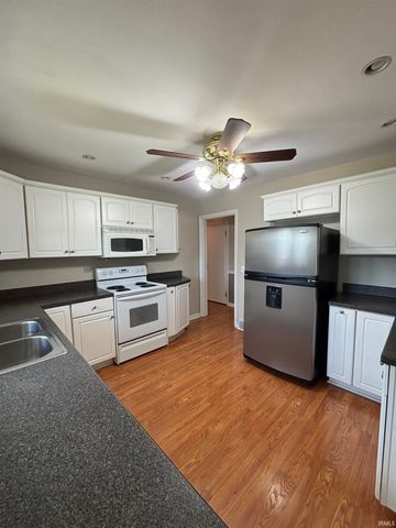 212 S Alvord Boulevard, Evansville, IN 47714
