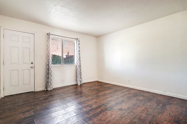 95 Eventide Road SE, Rio Rancho, NM 87124