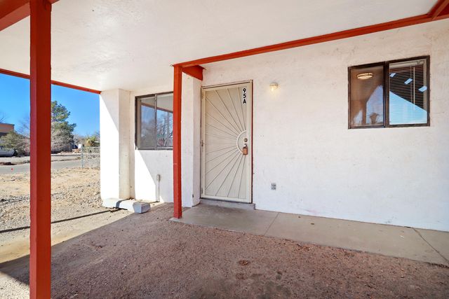 95 Eventide Road SE, Rio Rancho, NM 87124