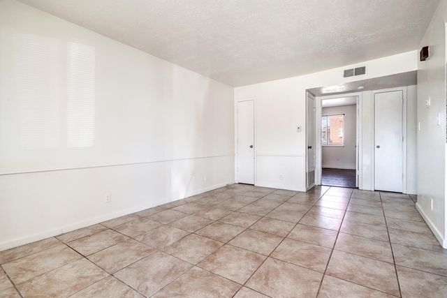 95 Eventide Road SE, Rio Rancho, NM 87124