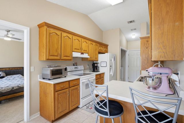 2634 Hidden Estates Circle, Navarre, FL 32566