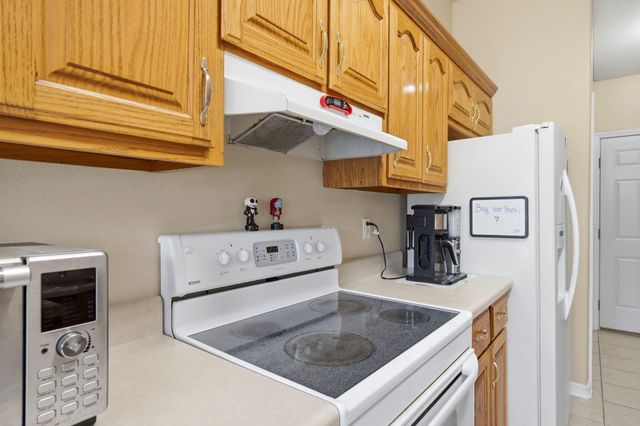 2634 Hidden Estates Circle, Navarre, FL 32566