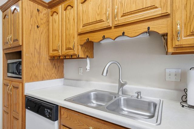 2634 Hidden Estates Circle, Navarre, FL 32566