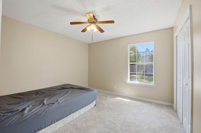 2634 Hidden Estates Circle, Navarre, FL 32566