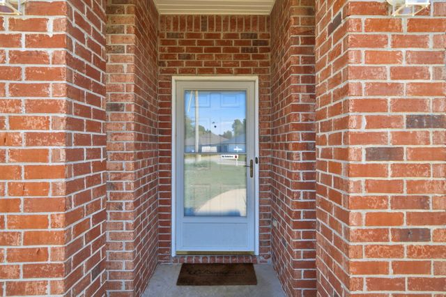 2634 Hidden Estates Circle, Navarre, FL 32566