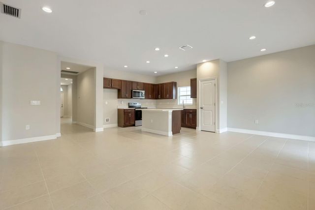 3029 54TH AVENUE N, St Petersburg, FL 33714