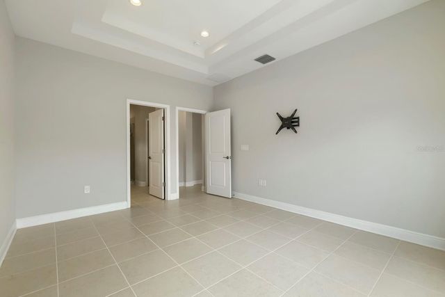 3029 54TH AVENUE N, St Petersburg, FL 33714