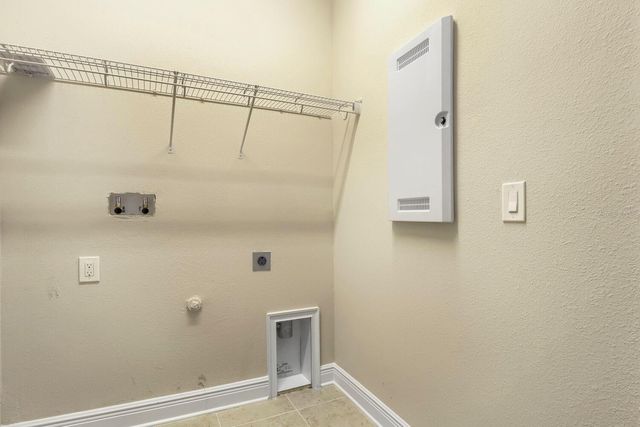 3029 54TH AVENUE N, St Petersburg, FL 33714