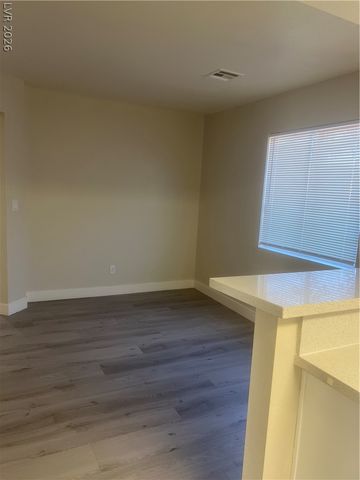 8001 Mt Royal Court, Las Vegas, NV 89145