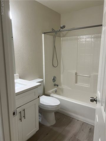 8001 Mt Royal Court, Las Vegas, NV 89145