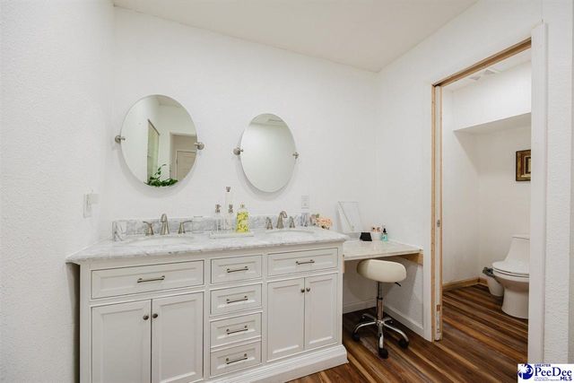 1774 Williamsburg Circle, Florence, SC 29506
