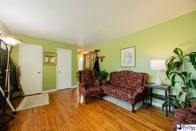1774 Williamsburg Circle, Florence, SC 29506