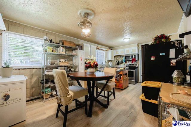 1774 Williamsburg Circle, Florence, SC 29506