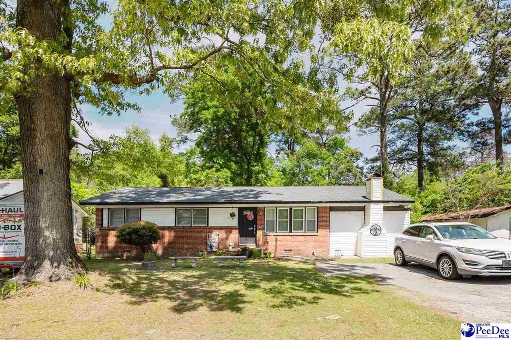 1774 Williamsburg Circle, Florence, SC 29506