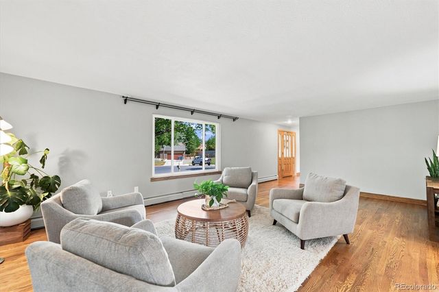 1186 E Davies Court, Centennial, CO 80122
