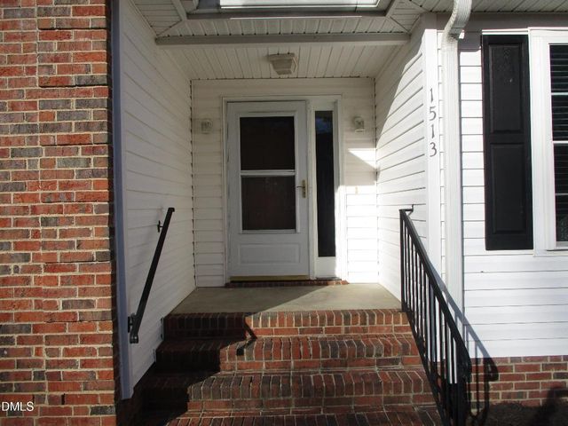 1513 Entheos Lane, Raleigh, NC 27610