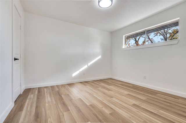 605 Ray Andra Drive, Desoto, TX 75115