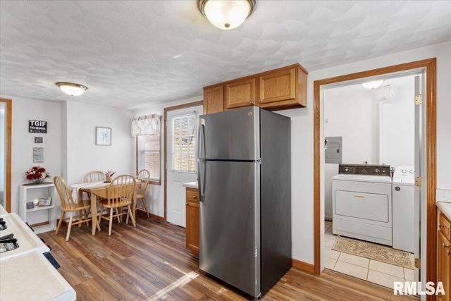 222 4TH Street, Colona, IL 61241