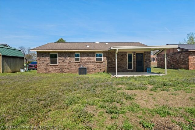 407 Wyndy Height Drive, Charleston, AR 72933