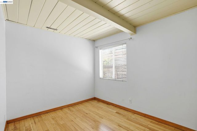 2102 Overhill Rd, Concord, CA 94520