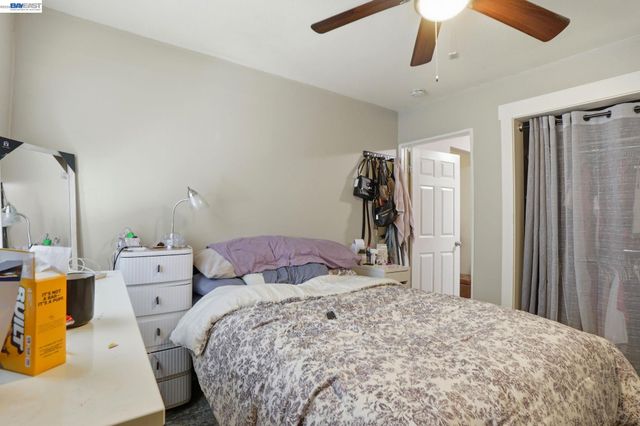 2102 Overhill Rd, Concord, CA 94520